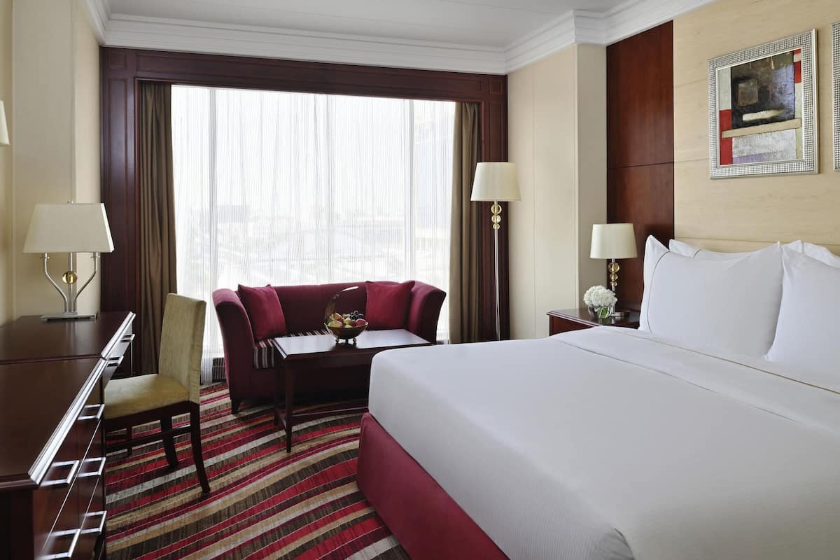 Superior Room, 1 King Bed | In-room safe, desk, blackout drapes, soundproofing