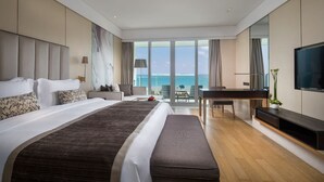 Premium Ocean View King Room | Minibar, safe på rommet, skrivebord og skrivebord for bærbar PC