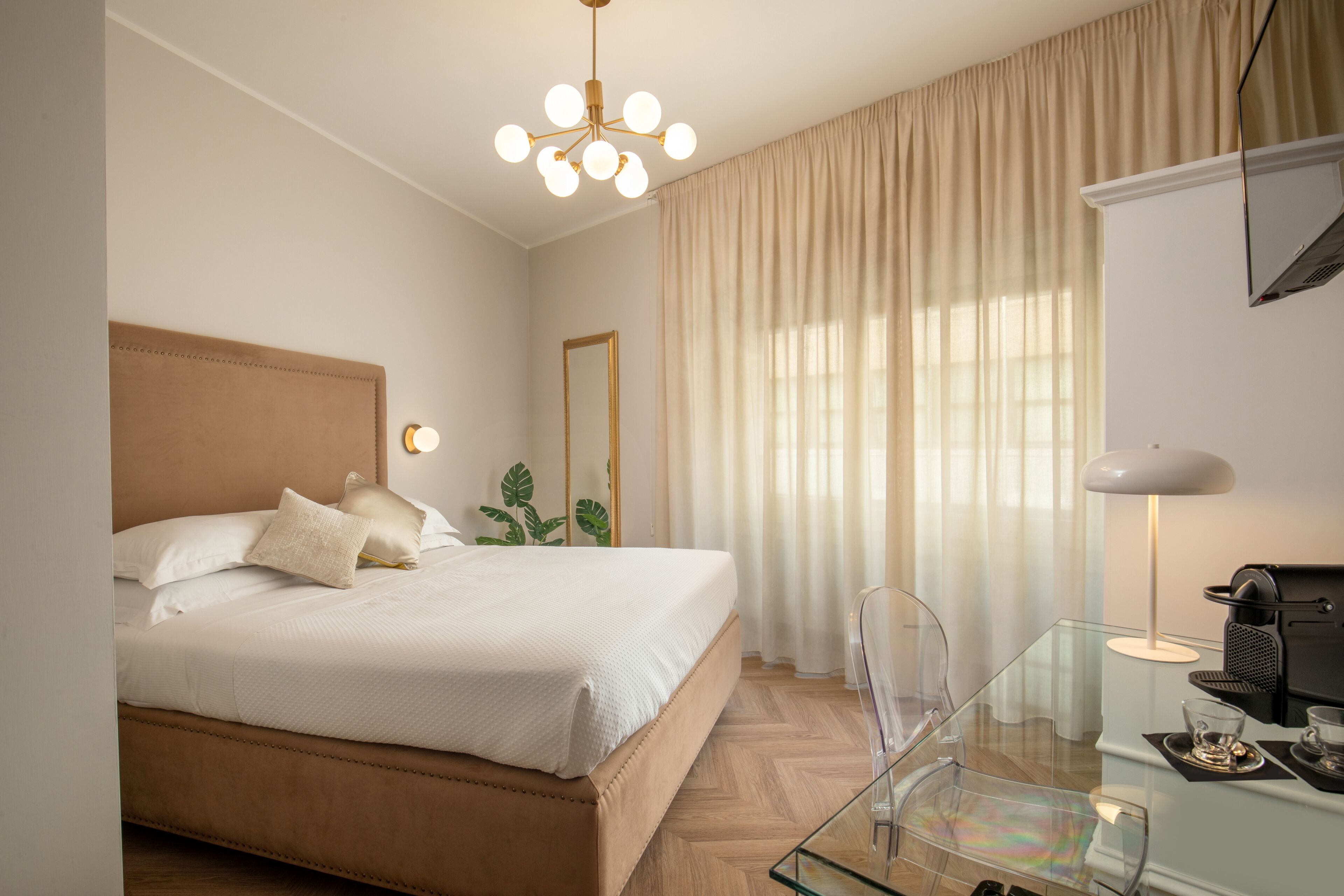 Photo - Daplace - Hotel Gran Torino Suites