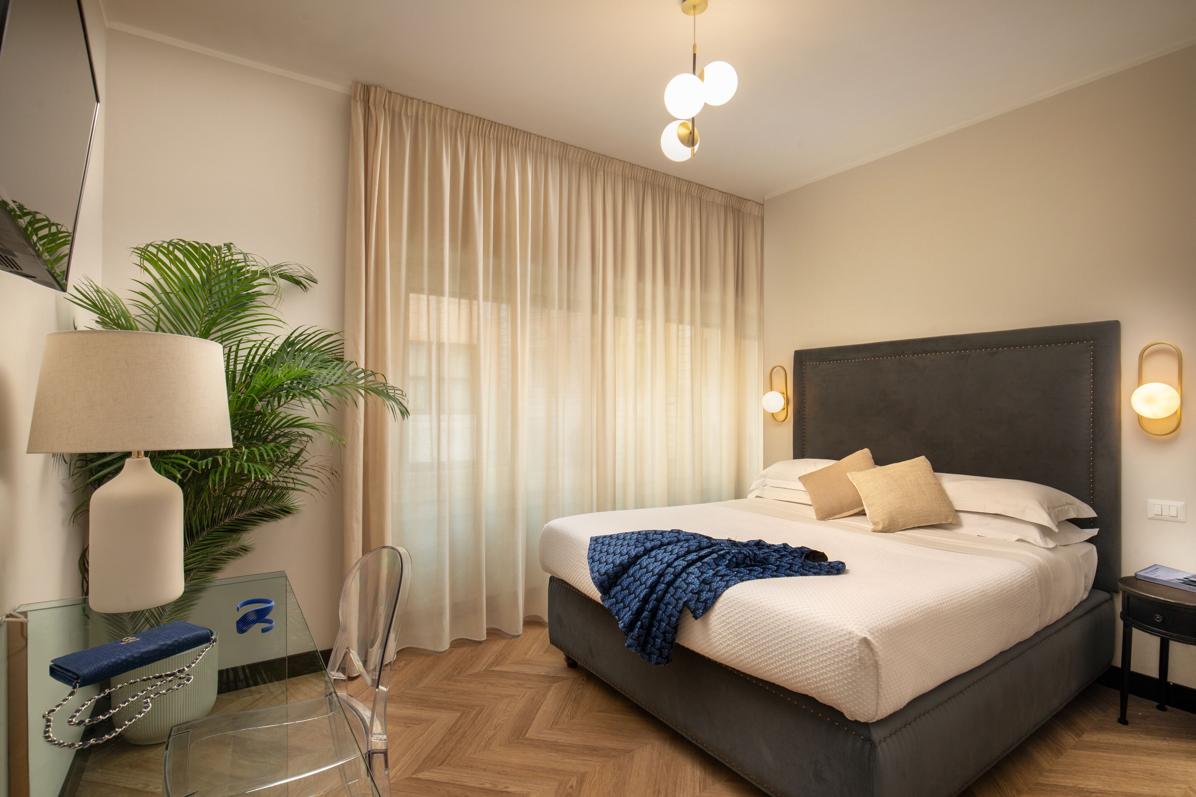 Photo - Daplace - Hotel Gran Torino Suites