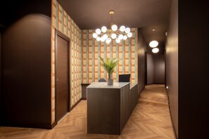 Reception - Daplace - Hotel Gran Torino Suites (Rome)