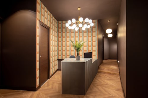 Daplace - Gran Torino Suites