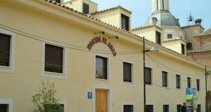 Hostal El Arco