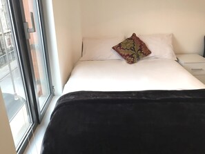 Strykejern/-brett og wi-fi (inkludert)