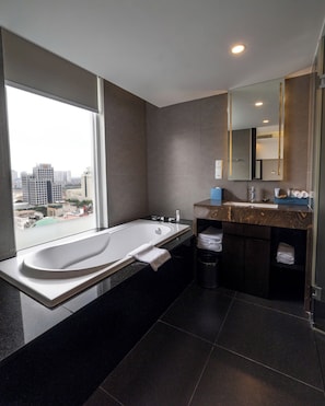Rainfall showerhead, eco-friendly toiletries, hair dryer, bathrobes