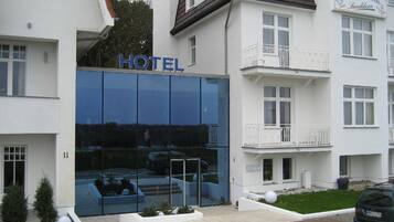 EntrĂ©e de lâhĂ©bergement