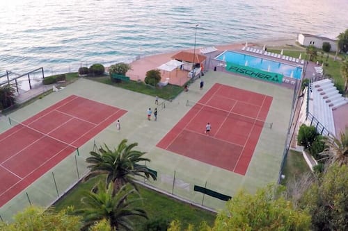 Tennisplatz