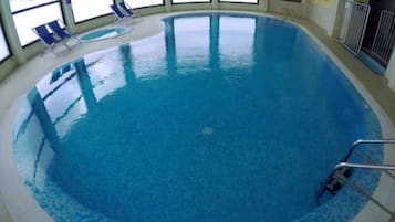 Piscine couverte