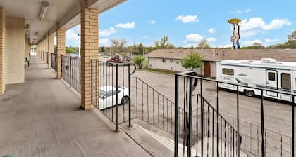 Ranchmen Motel