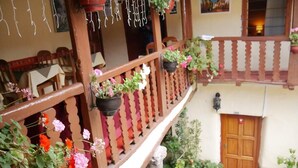 Courtyard - Muyucmarka Hospedaje Familiar (Cusco)