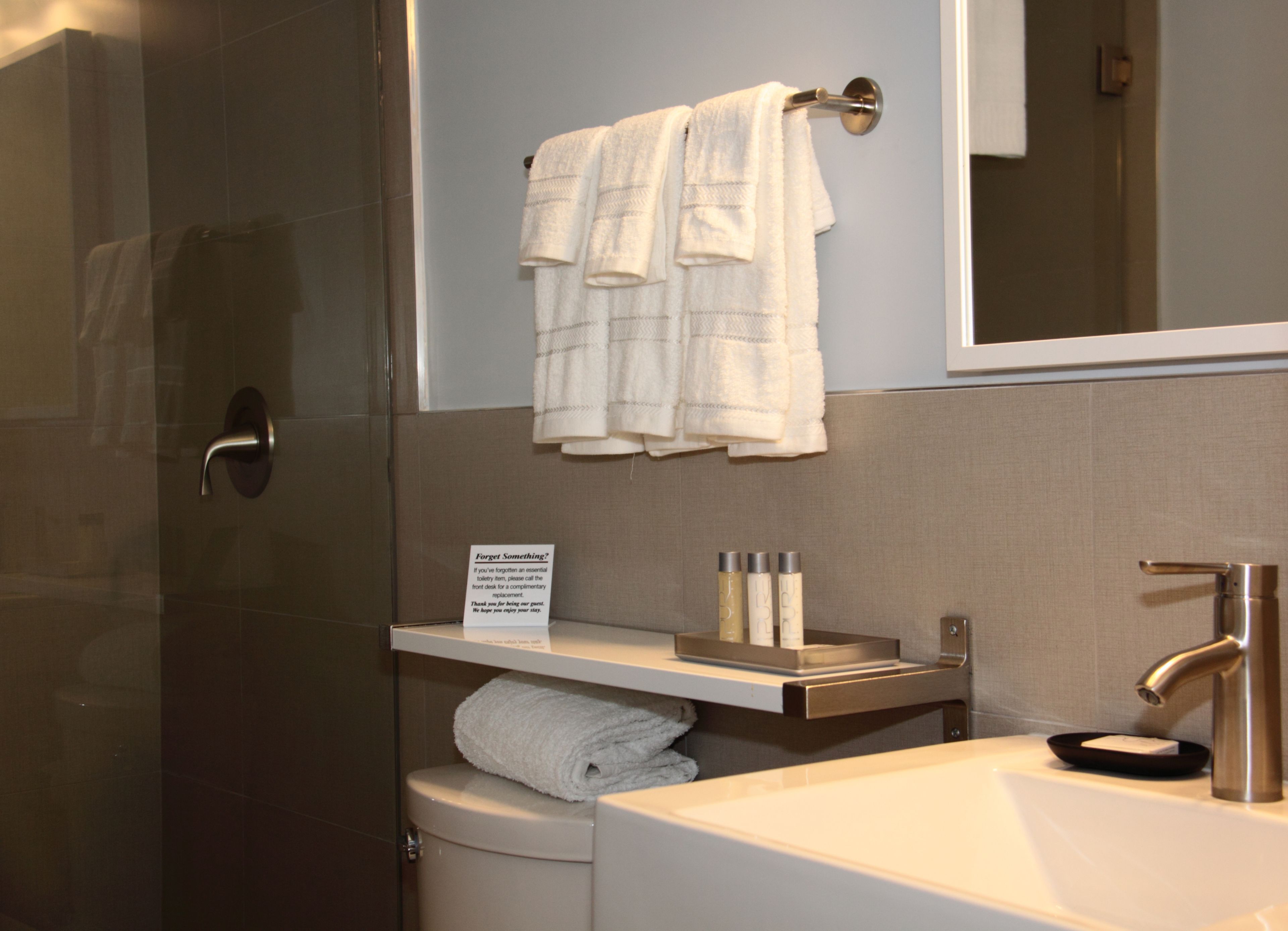 Photo - El Royale Hotel - Near Universal Studios Hollywood