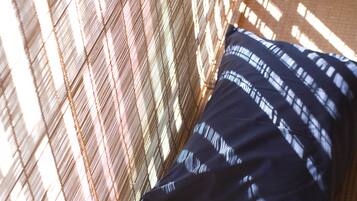 Mixed Dorm Room | Free WiFi