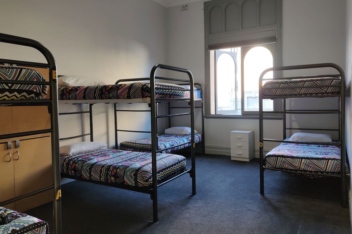 Gemeinsamer Schlafsaal, Gemeinschaftsbad (8-bed Dorm) | Bettwäsche
