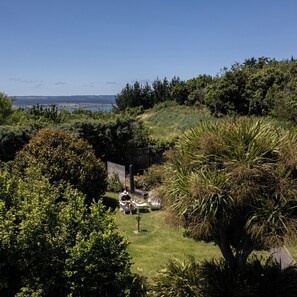 Garden - Chalet Eiger Lodge (Taupo)