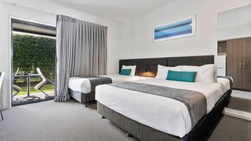 Room, Multiple Beds, Non Smoking | Desk, soundproofing, iron/ironing board, cribs/infant beds