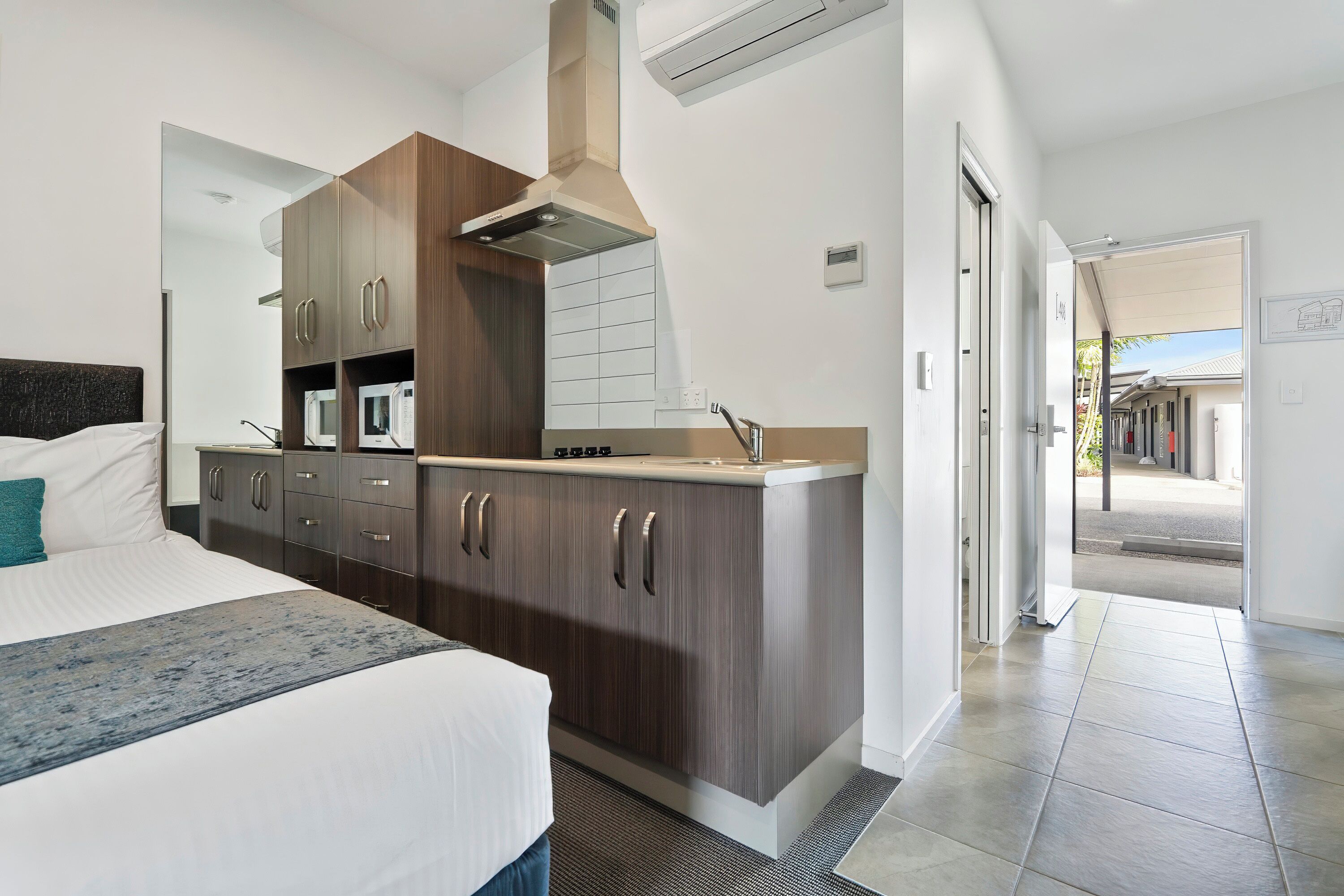 Chambre, plusieurs lits, non-fumeur | Cuisine privée