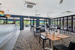 Daily cooked-to-order breakfast for a fee