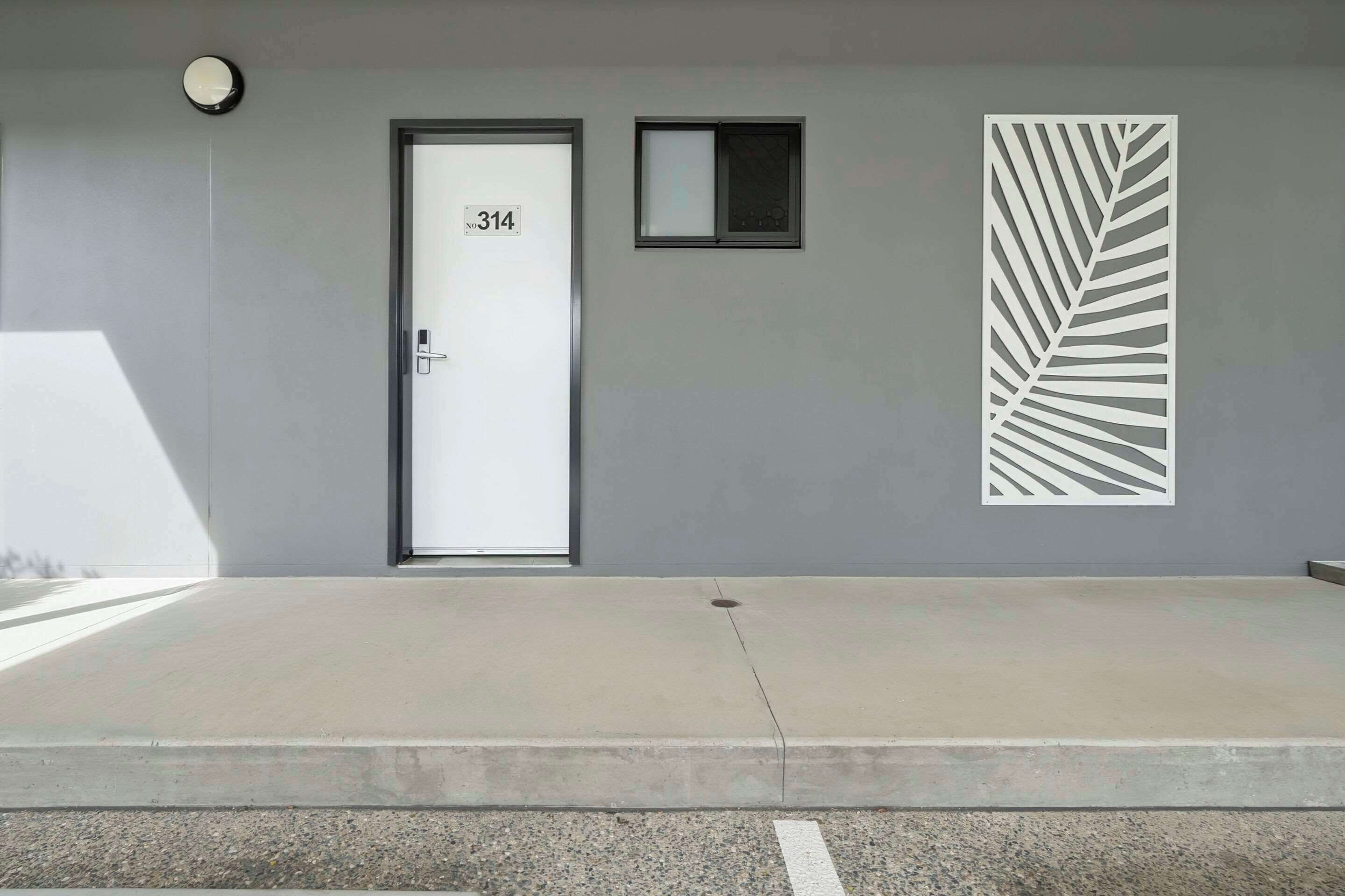 desk, soundproofing, iron/ironing board, cots/infant beds