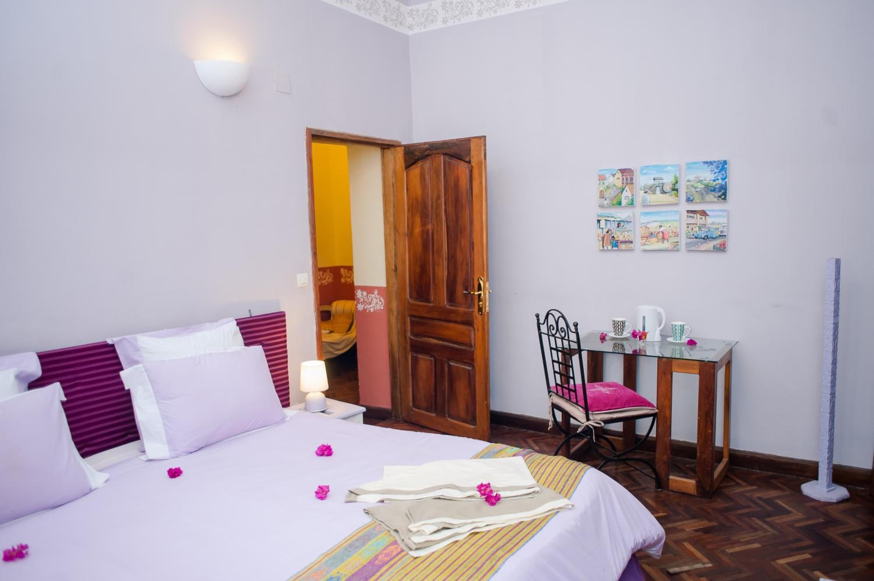 Photo - Maison Lovasoa