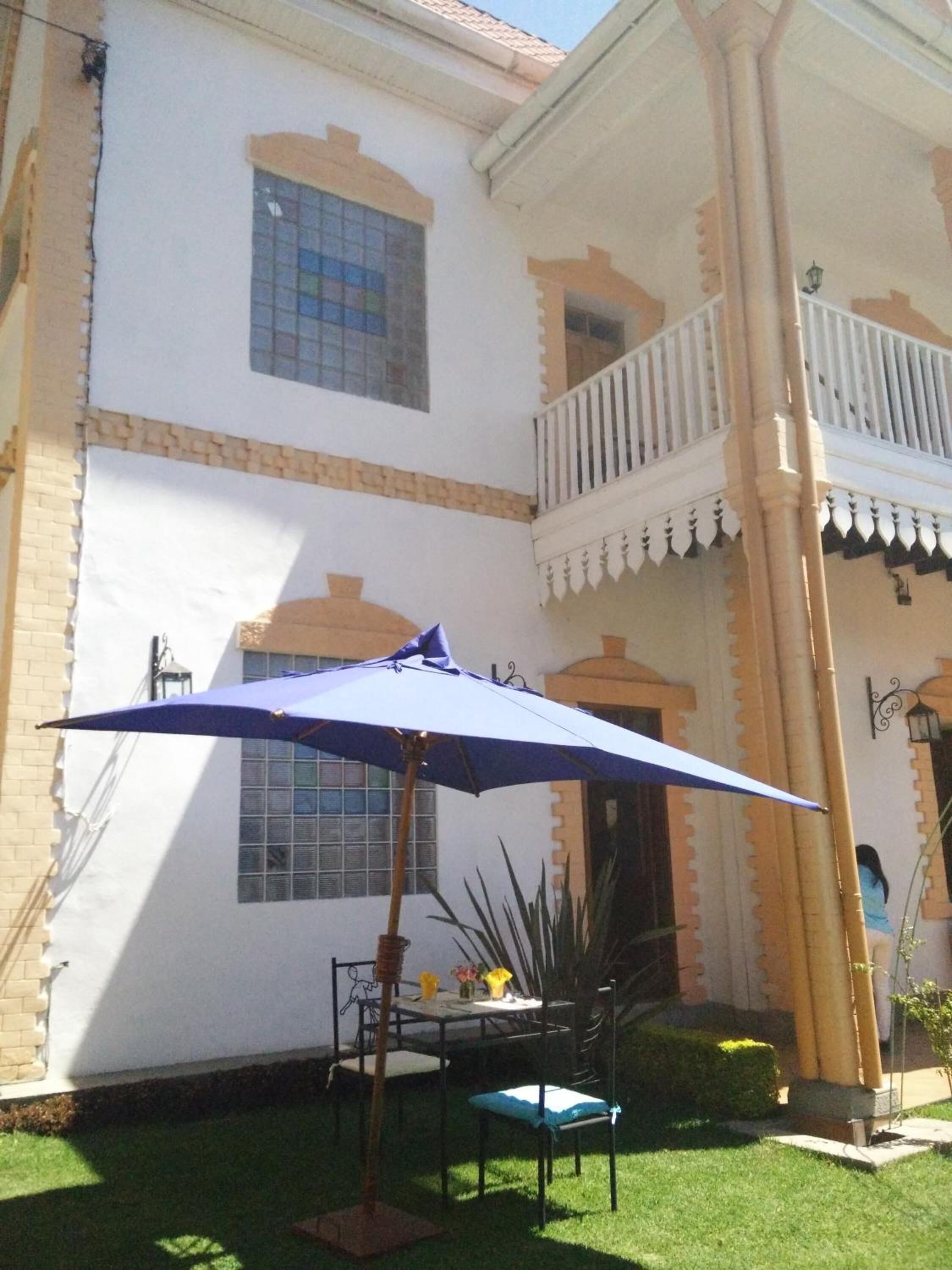 Photo - Maison Lovasoa