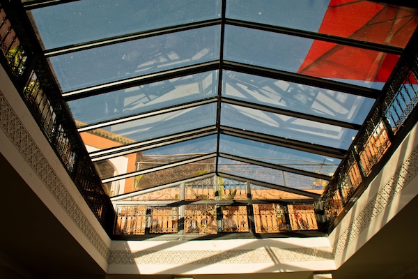 Mostrador de check-in y check-out