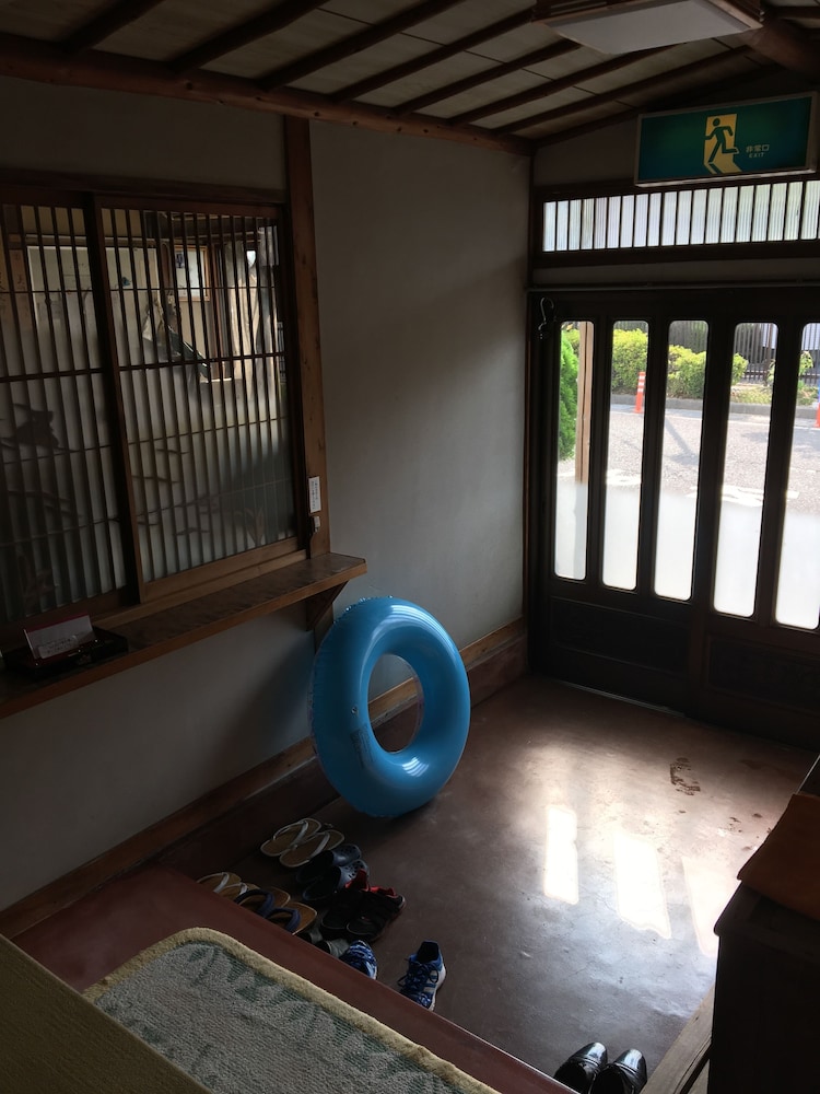 Minshuku Katsuya by null