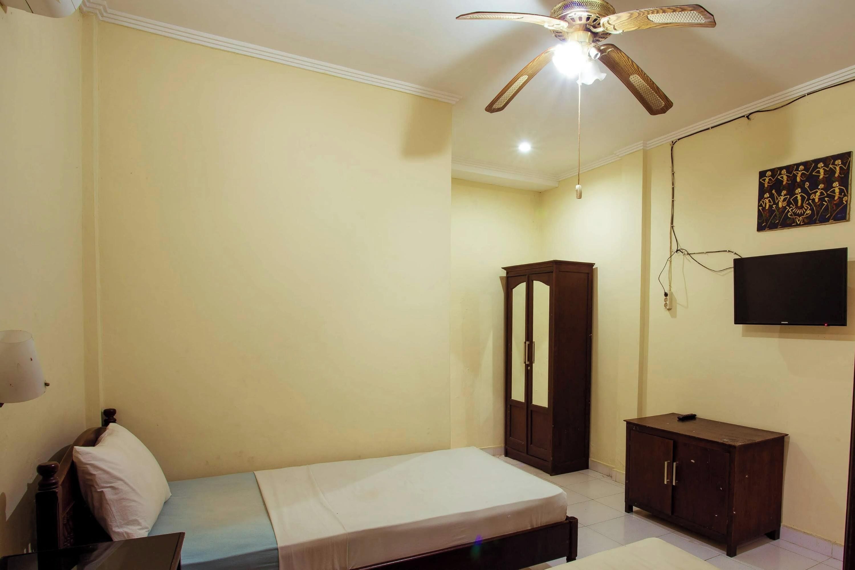 Habitación estándar | Escritorio, insonorización, wifi gratis y ropa de cama 