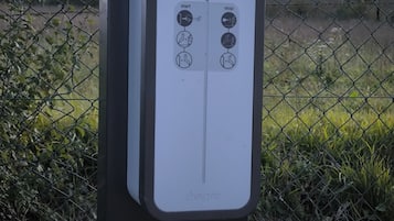 Borne de recharge pour véhicule électrique