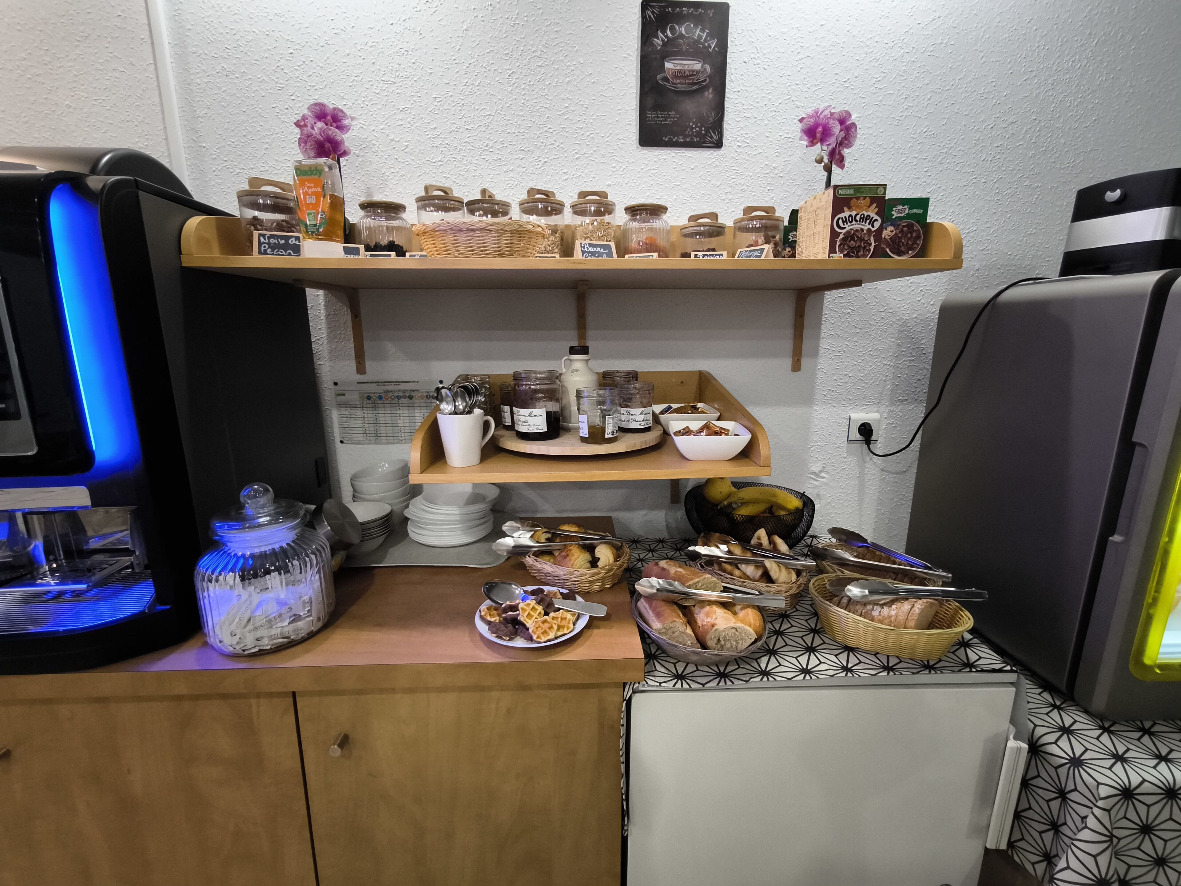 Dagelijks ontbijtbuffet (EUR 7 per persoon)