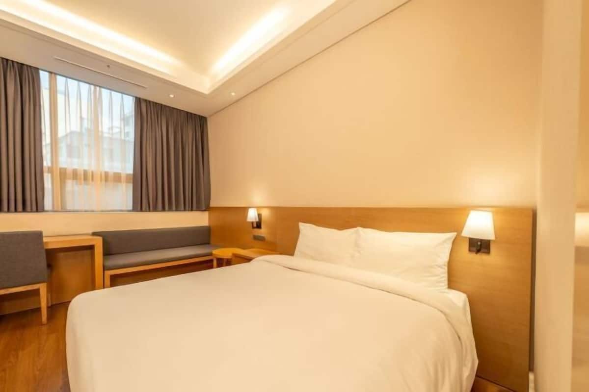 1 camera, biancheria da letto di alta qualità, copriletto in piuma