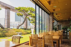 Breakfast served - Arban Hotel (Busan)