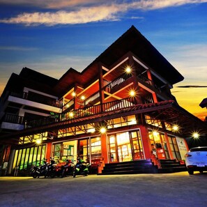Exterior - Alina Grande Hotel & Resort (Ko Chang)