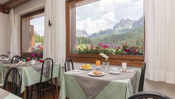 Vue sur les montagnes