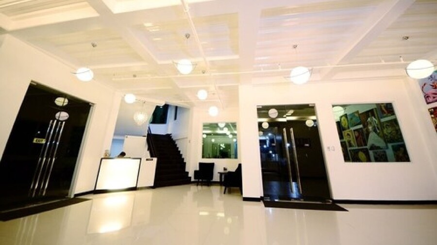 The ApplePeach House