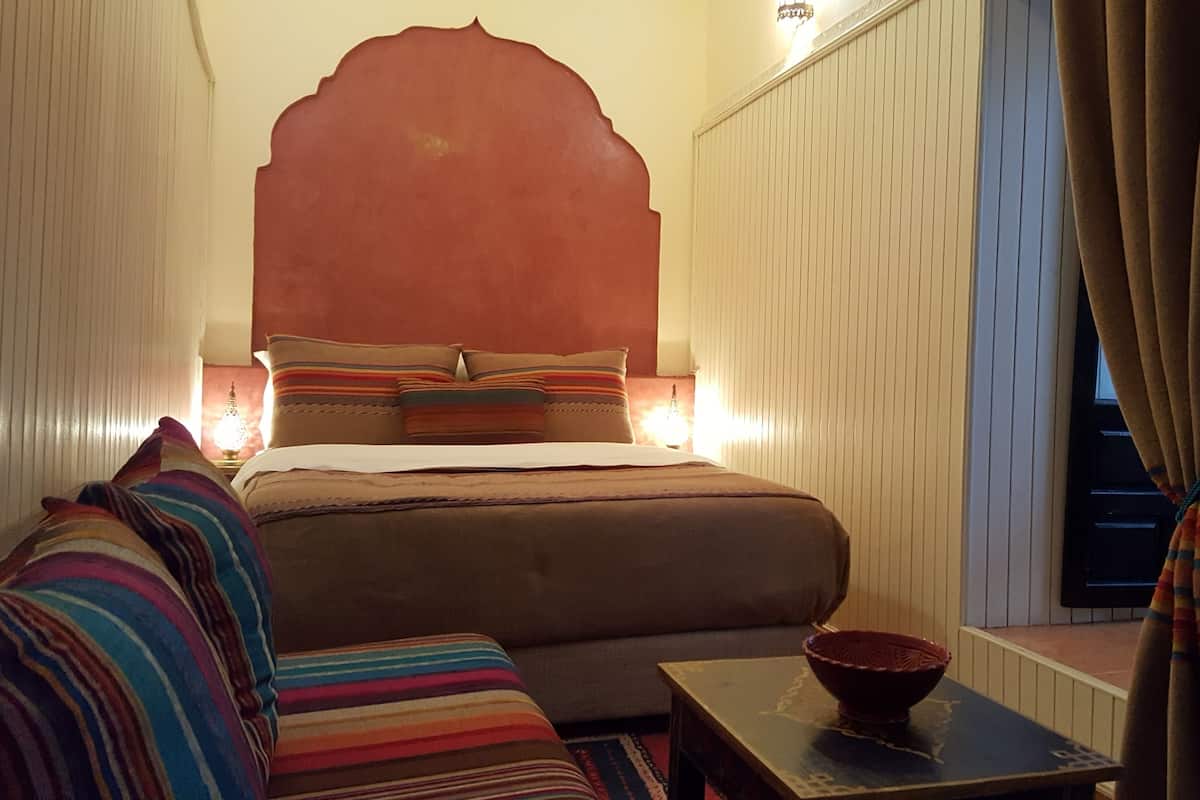 Romantic Room, 2 Bedrooms, Private Bathroom | Premium bedding, laptop workspace, blackout drapes