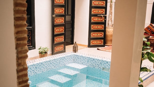 Una piscina techada