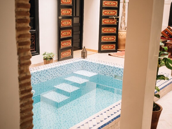 Indoor pool - Riad Shukran (Marrakech)