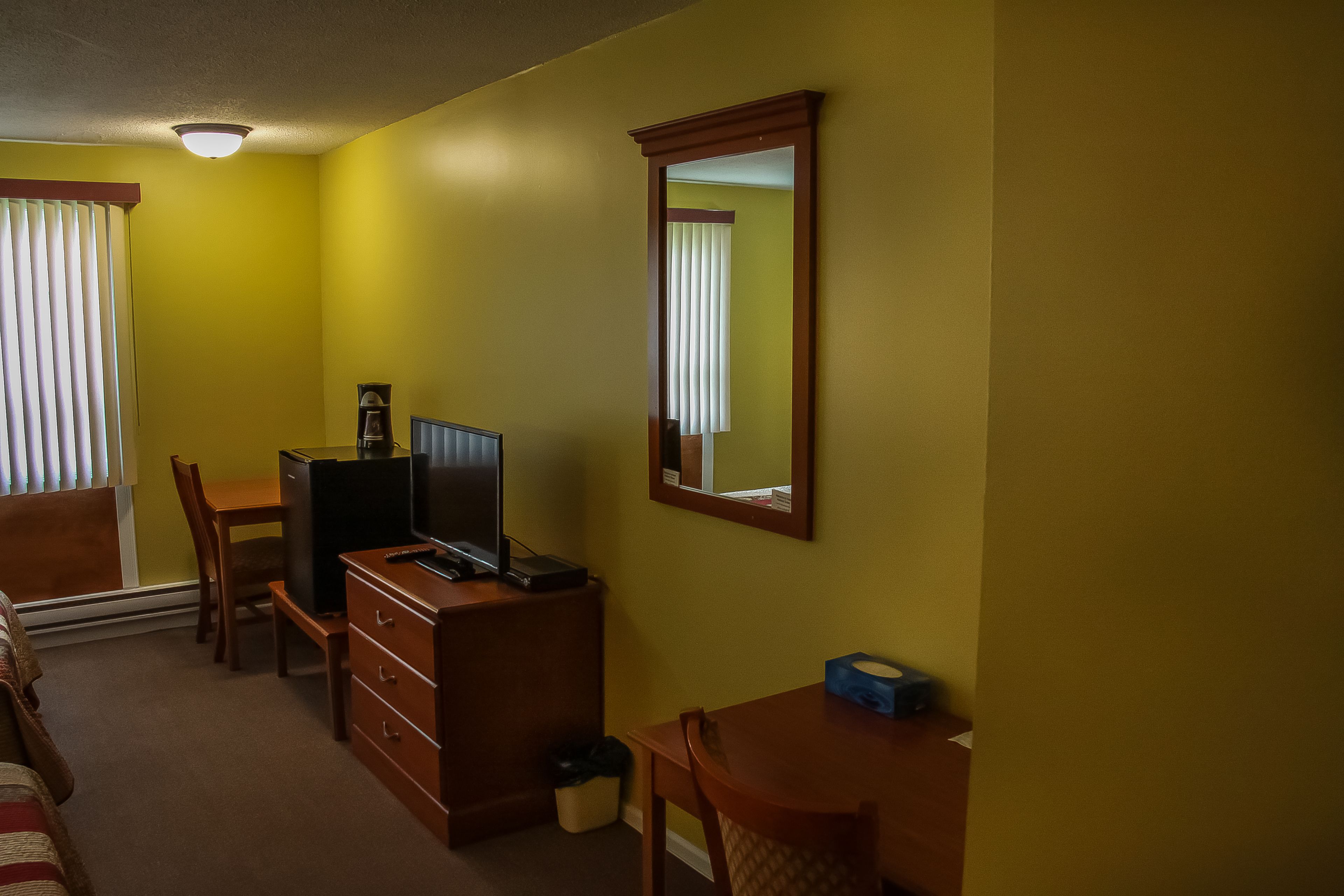 Standard Room, 2 Double Beds (Motel) | Desk, rollaway beds, free WiFi, bed sheets