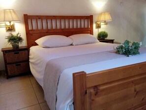 Desk, free cots/infant beds, rollaway beds, free WiFi