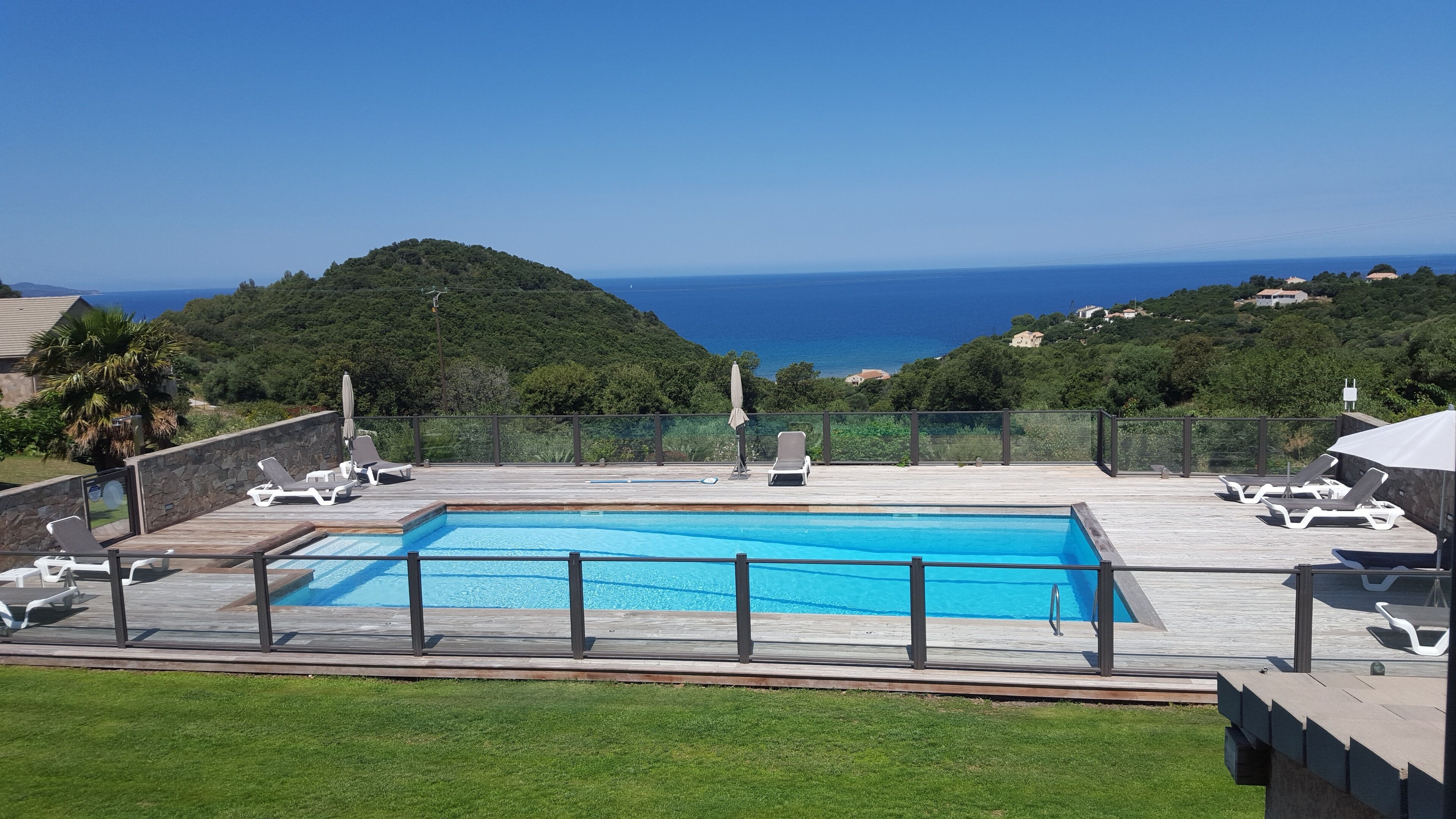 Piscine extérieure