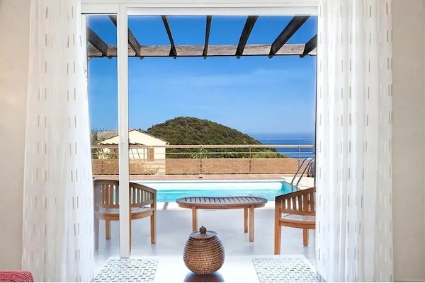 Elite Villa, Multiple Beds, Private Pool | 2 bedrooms, premium bedding, Select Comfort beds, minibar