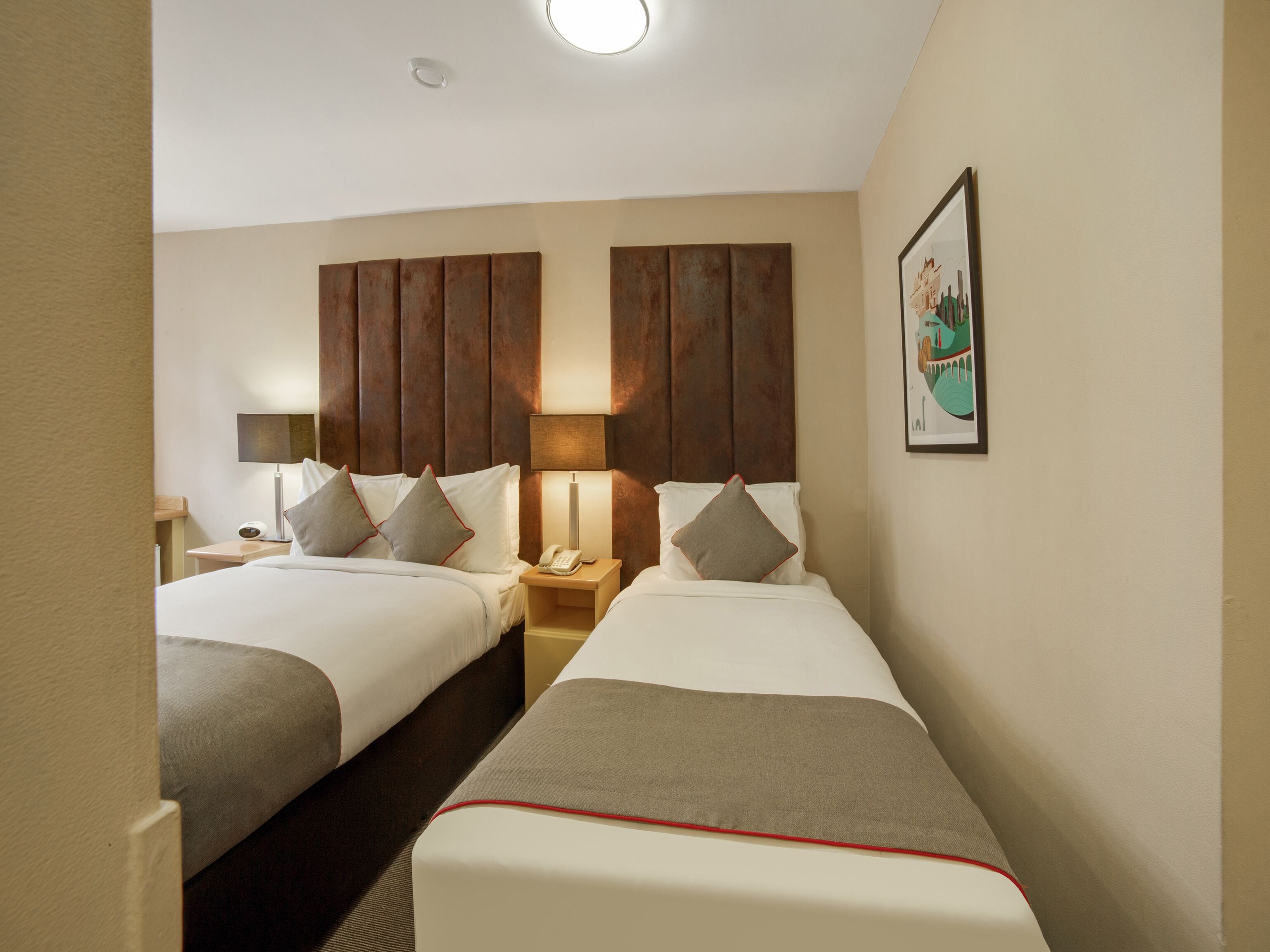 Foto - Brentwood Aberdeen City Centre near Union Street