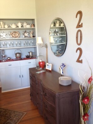 Room, Private Bathroom (202 -Main House) | Iron/ironing board, free WiFi - 202 and Cottage (Fredericksburg)