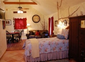 Cottage, Private Bathroom (202 - The Cottage) | Iron/ironing board, free WiFi - 202 and Cottage (Fredericksburg)