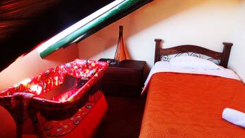 Cabin, 5 Bedrooms, 2 Bathrooms | 5 bedrooms, free cribs/infant beds, rollaway beds, free WiFi