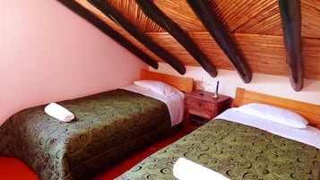 Cabin, 5 Bedrooms, 2 Bathrooms | 5 bilik tidur, katil bayi/kot (percuma), katil lipat simpan/tambahan