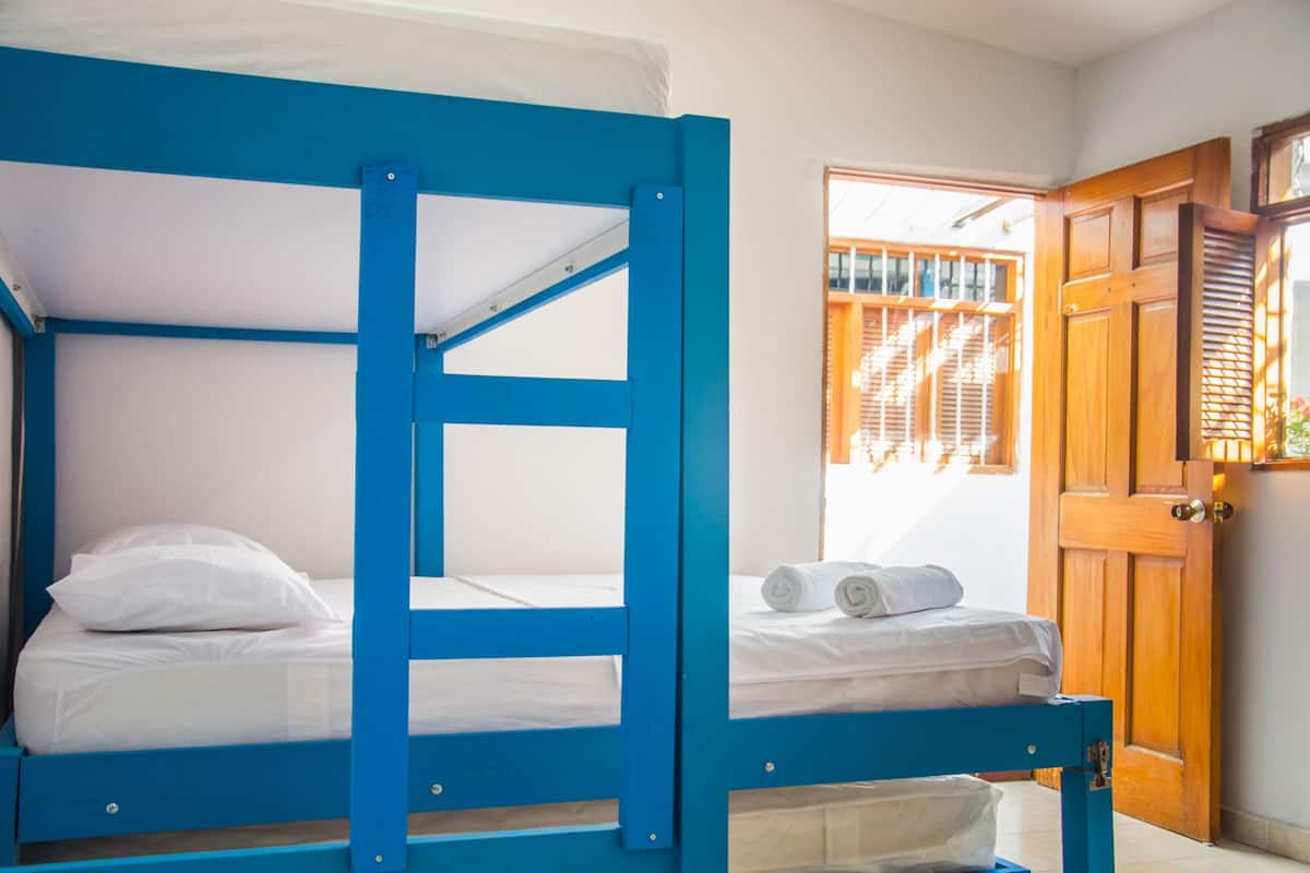 Premium bedding, free WiFi