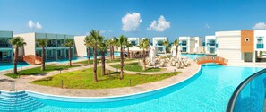 Indoor pool, 2 outdoor pools, pool umbrellas, pool loungers - Aquasis Deluxe Resort & SPA (Didim)