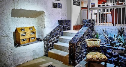 Underground Bed and Breakfast