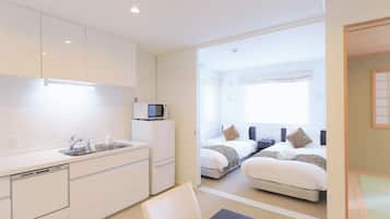 Deluxe Δωμάτιο, 2 Υπνοδωμάτια (Mt.Yotei View, 32㎡) | Χρηματοκιβώτιο στο δωμάτιο, μοναδική διακόσμηση, μοναδική επίπλωση